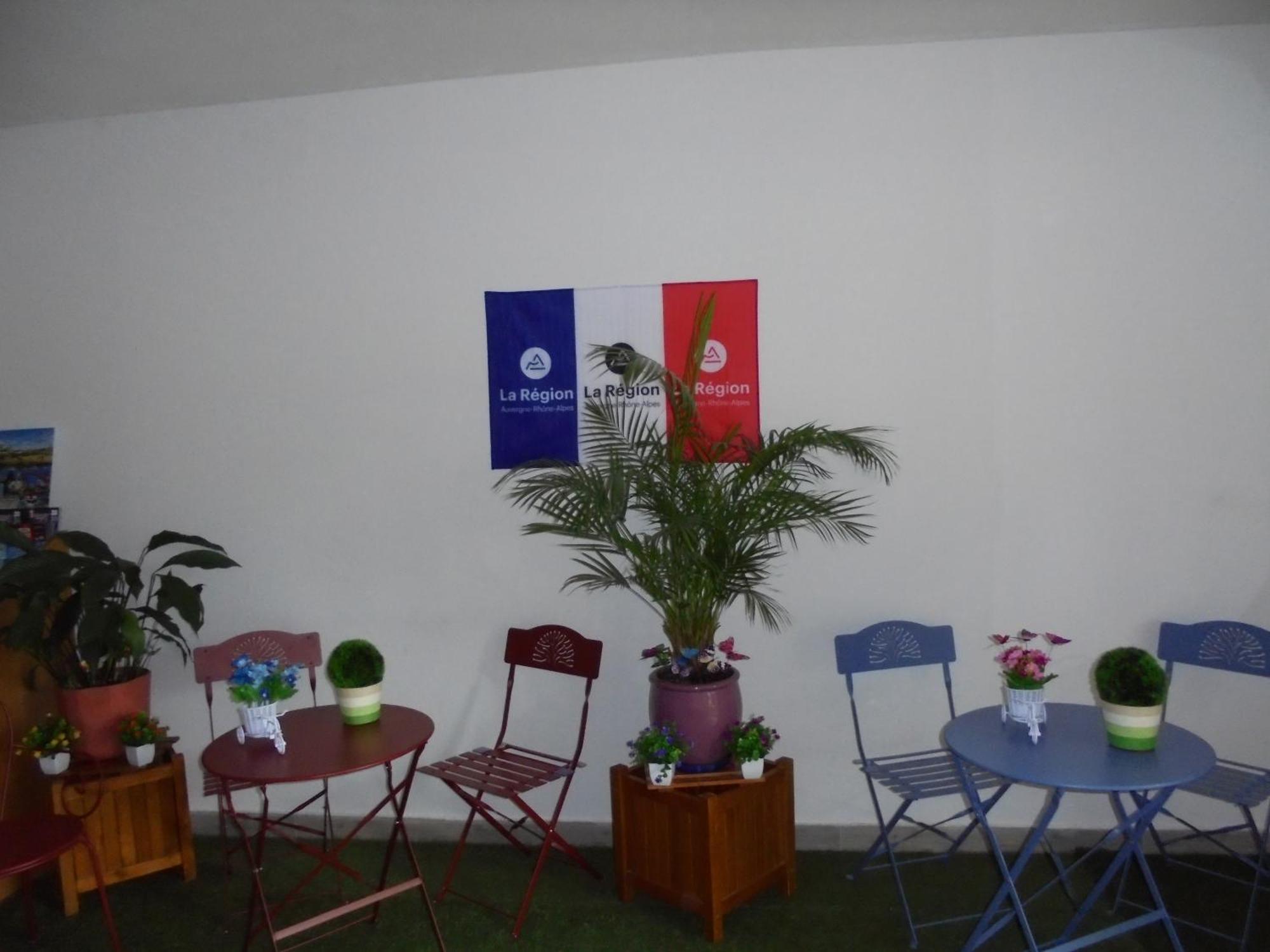 Montluçon Hotel De La Gare מראה חיצוני תמונה